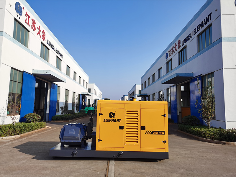 Daily Delivery | CBW-1000 Triplex Mud Pump was officially delivered to the customer in Xizang.
