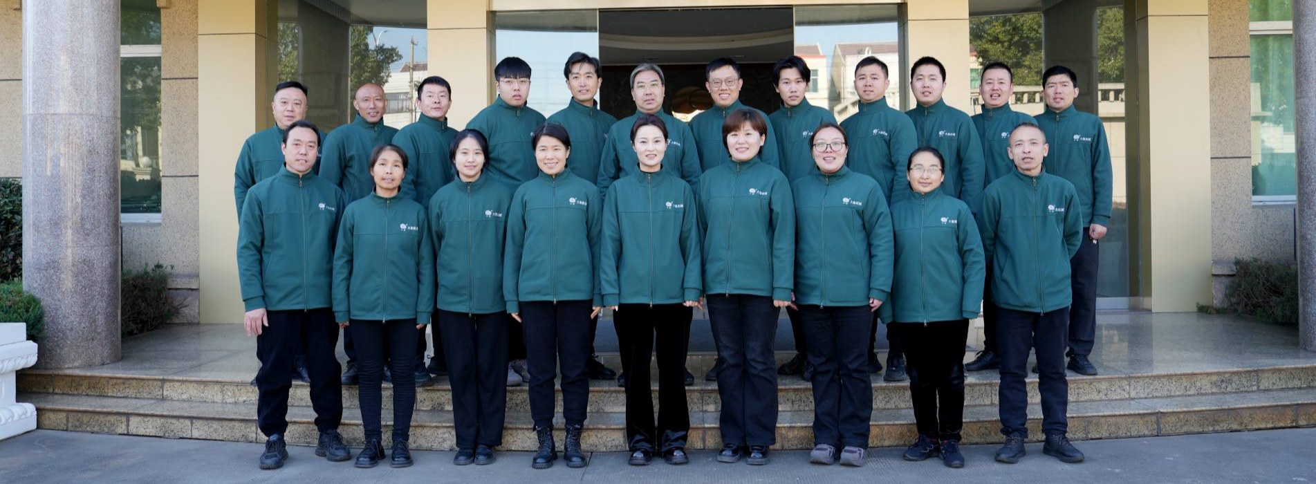 Elephant Machinery Co.,Ltd. Team